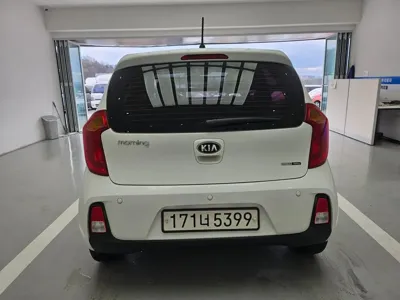 Kia Morning 2016, 120500 км, за 2409.32 USD
