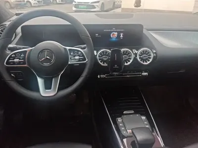 Mercedes-Benz GLA 2023, 31200 км, за 20835.17 USD - фото 12
