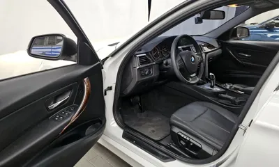 BMW 3-Series 2015, 80908 км, за 7932.32 USD - фото 10
