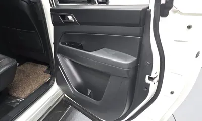 KG_Mobility_Ssangyong Rexton 2024, 82022 км, за 16865.27 USD - фото 25