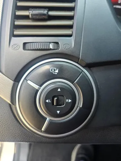 KG_Mobility_Ssangyong KORANDO 2013, 135943 км, за 3192.18 USD - фото 15