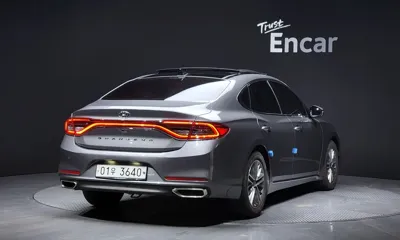 Hyundai Grandeur 2019, 39817 км, за 11232.24 USD