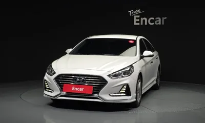 Hyundai Sonata 2018, 127004 км, за 6825.71 USD