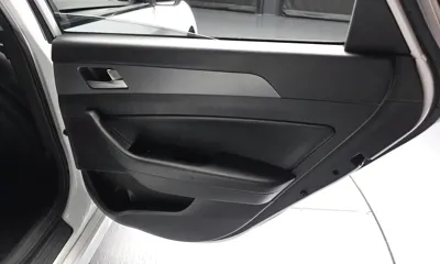 Hyundai Sonata 2018, 127004 км, за 6825.71 USD - фото 25