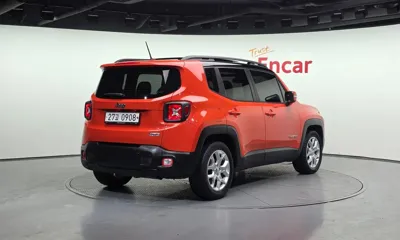 Jeep Renegade 2016, 98692 км, за 4823.26 USD