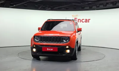 Jeep Renegade 2016, 98692 км, за 4823.26 USD