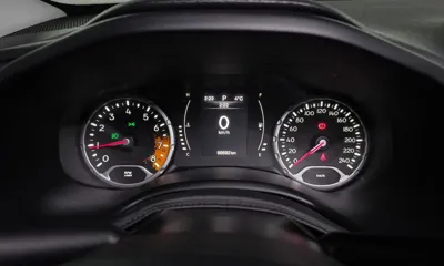 Jeep Renegade 2016, 98692 км, за 4823.26 USD - фото 8
