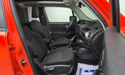 Jeep Renegade 2016, 98692 км, за 4823.26 USD - фото 11