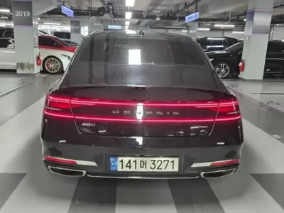 Genesis G90 2022, 60862 км, за 36037.81 USD