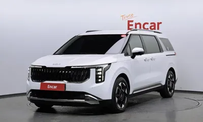 Kia Canival · 2024 год