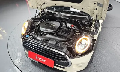 MINI Cooper 2019, 76369 км, за 9536.97 USD - фото 6