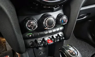 MINI Cooper 2019, 76369 км, за 9536.97 USD - фото 15