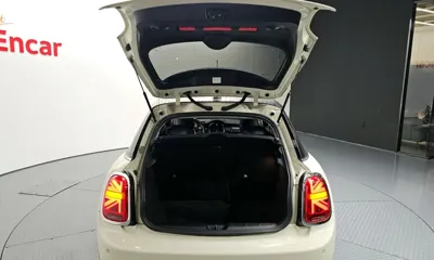 MINI Cooper 2019, 76369 км, за 9536.97 USD - фото 20