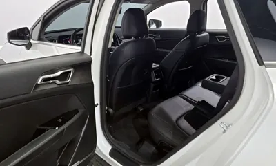 Kia Sportage 2023, 42958 км, за 16225.15 USD - фото 12