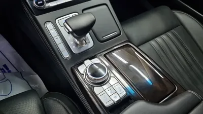 Genesis G90 2020, 120319 км, за 20752.03 USD - фото 9
