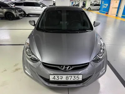 Hyundai Avante · 2012 год