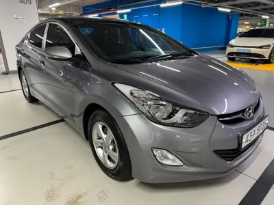 Hyundai Avante 2012, 74750 км, за 2736.16 USD