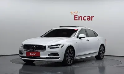 Volvo S90 · 2023 год