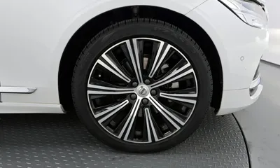Volvo S90 2023, 87591 км, за 21192.04 USD