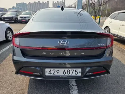 Hyundai Sonata 2020, 79625 км, за 14246.69 USD