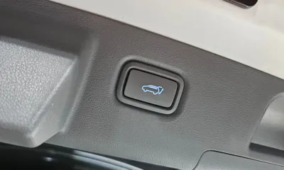 Hyundai Nexo 2020, 117447 км, за 8847.26 USD - фото 17