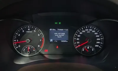 Kia K5 2019, 132624 км, за 8787.58 USD - фото 8