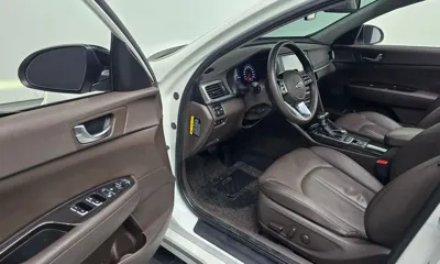 Kia K5 2019, 132624 км, за 8787.58 USD - фото 11