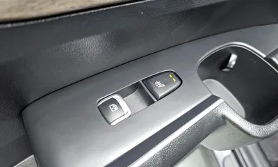 Kia Sorento 2023, 44570 км, за 18006.88 USD - фото 30