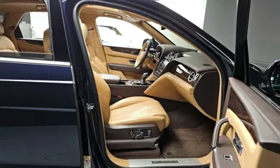Bentley Bentayga 2020, 67546 км, за 68054.17 USD - фото 11