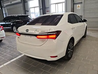 Toyota Corolla 2016, 88699 км, за 5422.21 USD - фото 7