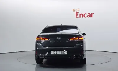 Hyundai Sonata 2018, 139067 км, за 4882.72 USD