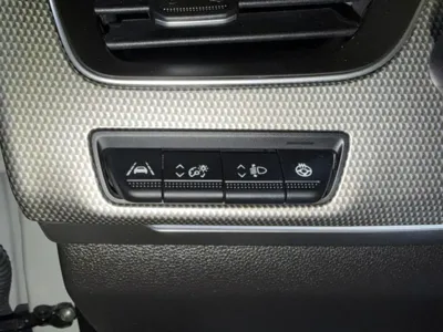 Renault-KoreaSamsung XM3 2024, 47332 км, за 8467.9 USD - фото 15