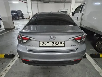 Hyundai Sonata 2015, 21328 км, за 9107.48 USD