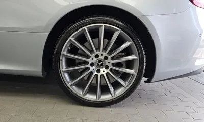 Mercedes-Benz E-Class 2023, 25003 км, за 42931.62 USD - фото 21