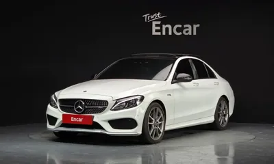Mercedes-Benz C-Class · 2018 год