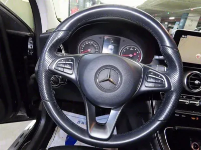 Mercedes-Benz GLC-Class 2019, 103353 км, за 18260.63 USD - фото 8