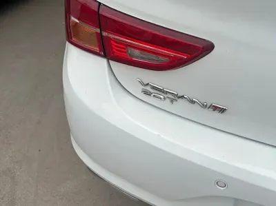 Buick Verano 2016, 90000 км, за 3825.71 USD