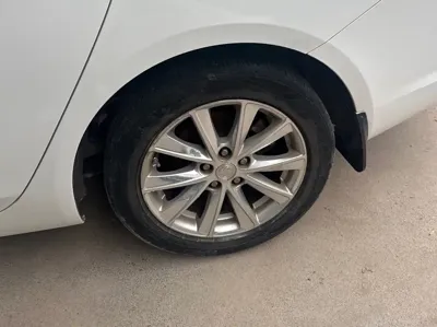 Buick Verano 2016, 90000 км, за 3825.71 USD - фото 7