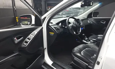 Hyundai Tucson 2014, 154851 км, за 4891.6 USD - фото 10