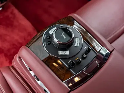 Rolls-Royce Ghost 2019, 40000 км, за 352847.78 USD - фото 24