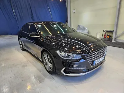 Hyundai Grandeur 2018, 169479 км, за 7548.9 USD
