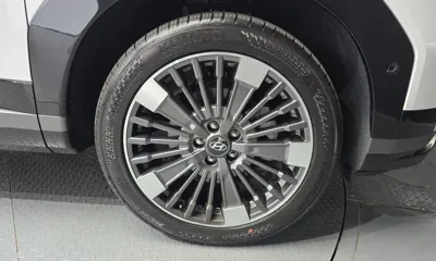 Hyundai Santafe 2025, 16462 км, за 28807.92 USD