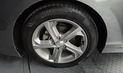 Hyundai Sonata 2018, 122546 км, за 5139.22 USD