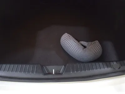 Kia K7 2013, 147017 км, за 3966.16 USD