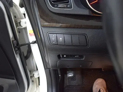 Kia K7 2013, 147017 км, за 3938.56 USD - фото 10