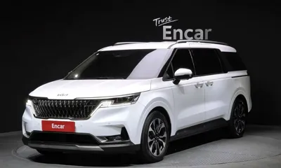 Kia Canival · 2023 год