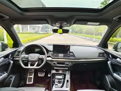 Audi Q5L 2024, 40000 км, за 29134.22 USD