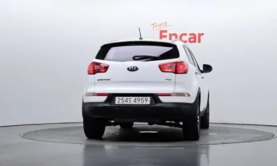 Kia Sportage 2013, 188619 км, за 3415.66 USD