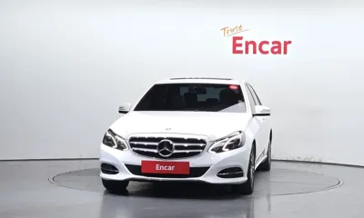 Mercedes-Benz E-Class 2014, 130050 км, за 4869.01 USD