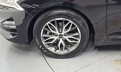 Kia K5 2023, 25633 км, за 26374.95 USD